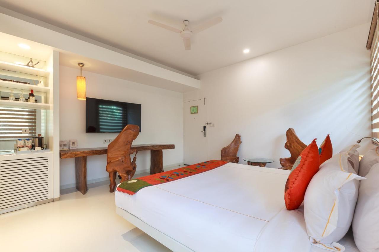 Le Sutra Hotel, Khar, Mumbai Eksteriør bilde