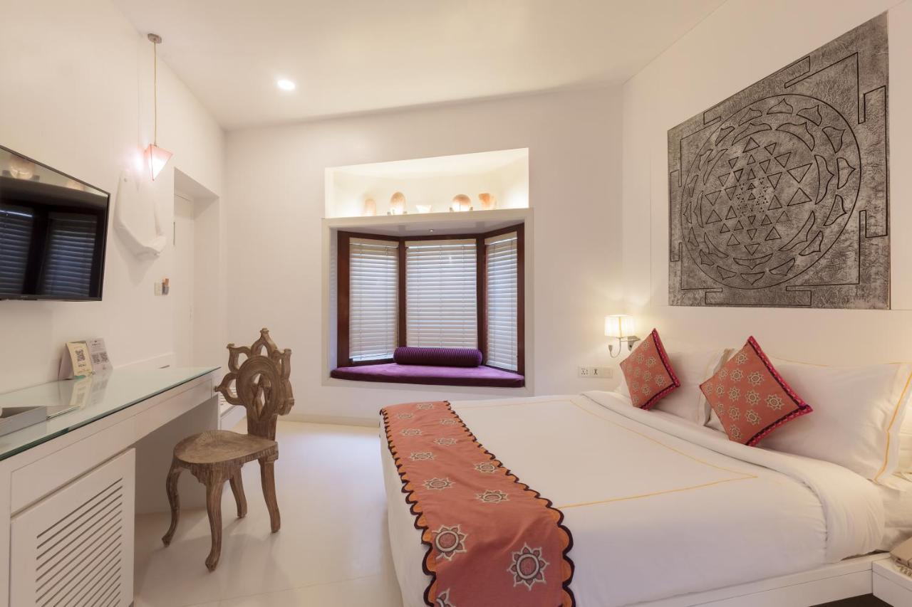 Le Sutra Hotel, Khar, Mumbai Eksteriør bilde